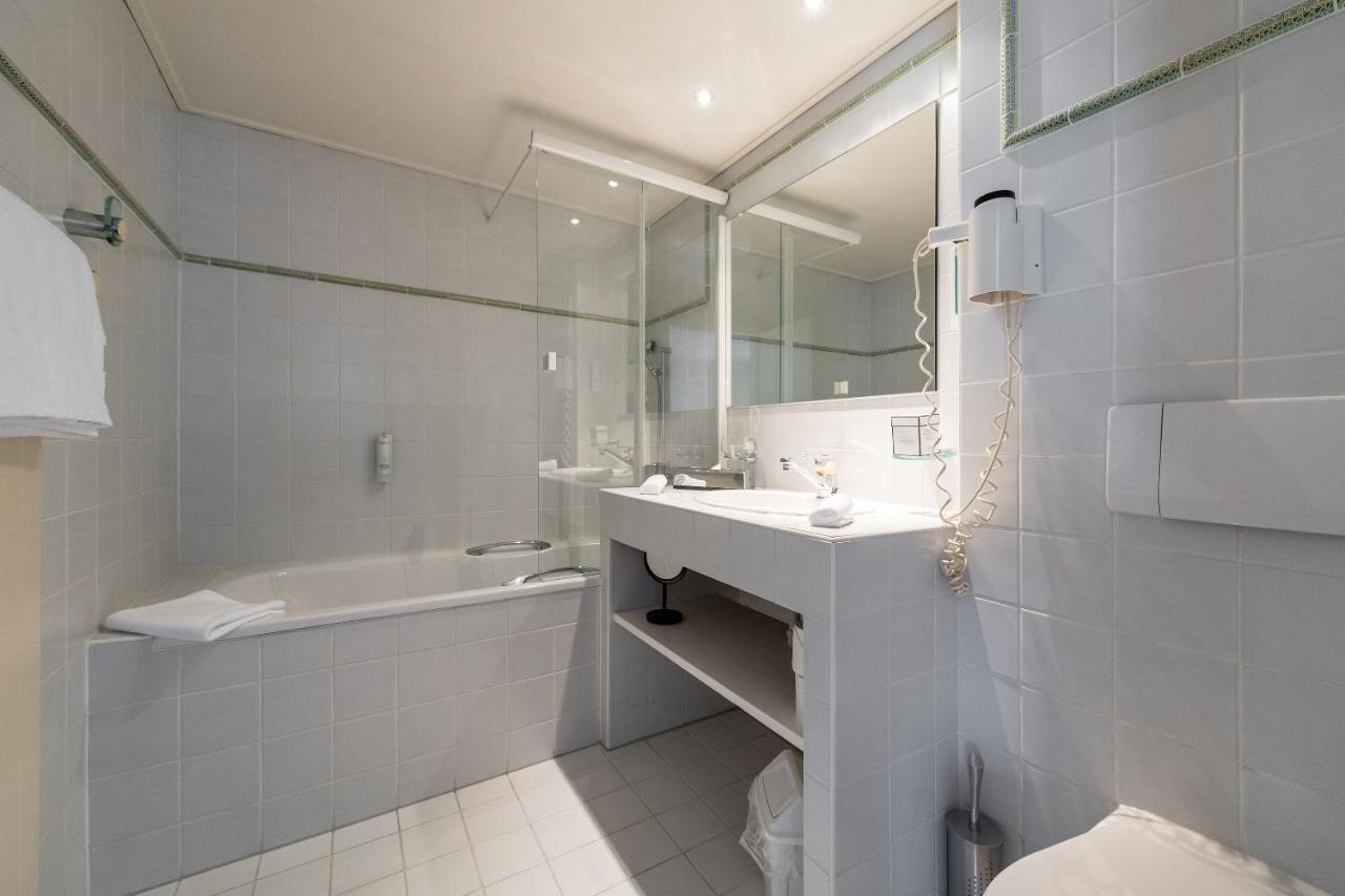 Ermitage Hotell Clarens Exteriör bild